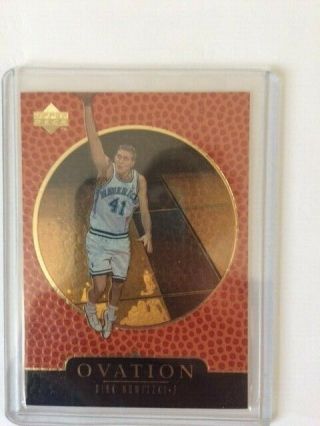 1998 - 99 Upper Deck Ovation Gold Dirk Nowitzki Rc Rookie Card 701/1000