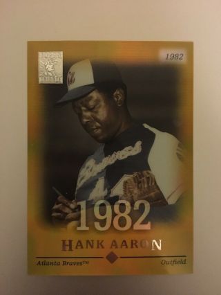 2004 Topps Tribute Hof Gold Hank Aaron 26/82