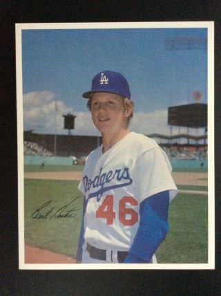 1975 - 1977 L.  A.  Dodgers 8x10” Color Photocard Of Burt Hooton
