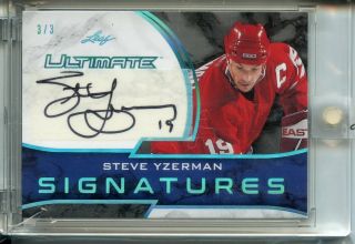 2018 - 19 Leaf Ultimate Hockey Ultimate Signatures Steve Yzerman 3/3