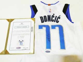 Ltd 7/10 No.  77 Luka Doncic Autographed Nba Dallas Mavericks Jersey With