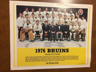 Vintage 1976 Boston Bruins Nhl Team Picture 10x12 Bobby Orr
