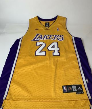 Kobe Bryant Los Angeles Lakers Adidas Nba 24 Authentic Mens Size M Jersey