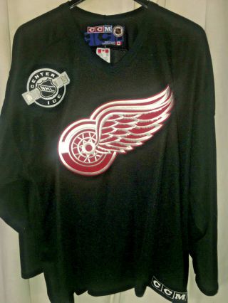 Detroit Red Wings Ccm Made In Canada Black Center Ice Hockey Jersey Xxl