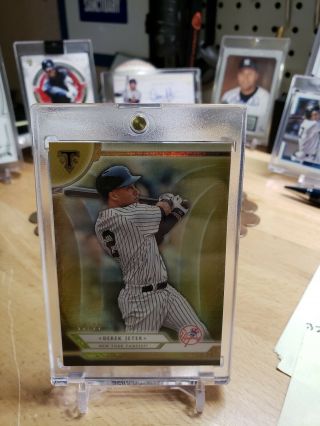 2018 Topps Triple Threads Derek Jeter " Yankees " Base Card Cond " /99.