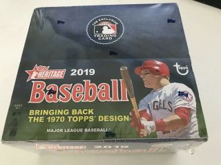 2019 Topps Heritage Baseball Retail Box 24 Packs