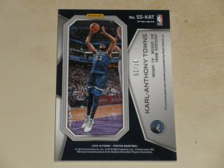 2018 - 19 Spectra Spectacular Swatches Gold Prizm Patch Karl - Anthony Towns 02/10 2
