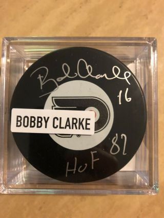 Philadelphia Flyers Bobby Clarke Autographed Flyers Puck W/coa Hof 87 Inscript