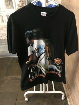 Vintage 1995 Baltimore Orioles Cal Ripken Jr Graphic T - Shirt Mlb Size Large