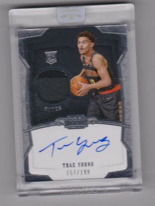 2018 - 19 Panini Dominion Trae Young Rc On - Card Auto 2 Color Patch 157/199