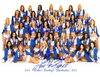 2004 - 2005 Dallas Cowboys Cheerleaders Autograph Team Photo Signed By 12 Girls