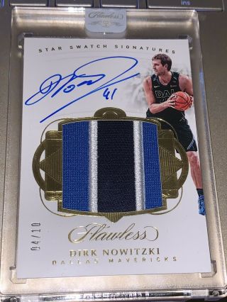 2017/18 Flawless Star Swatch Autograph Dirk Nowitzki 3 Color Patch 04/10 Gold