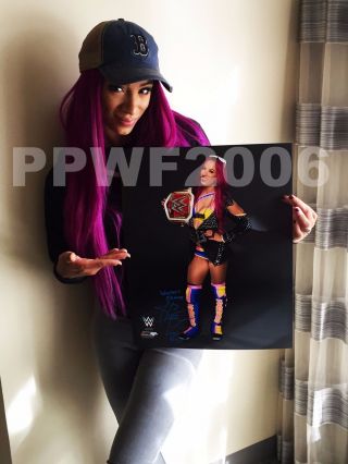 WWE SASHA BANKS HAND SIGNED AUTOGRAPHED 16X20 PHOTOFILE PHOTO WITH PIC PROOF 2 2