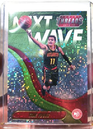 2018 - 19 Panini Threads Trae Young Next Wave Rookie Dazzle Parallel Sp Rc