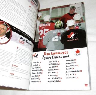 2002 Team Canada Mens Womens Olympic Hockey Media Guide Lemieux Belfour Yzerman 5
