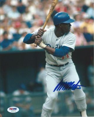 Manny Mota Signed 8x10 Photo Autographed Psa/dna Los Angeles Dodgers Z57073