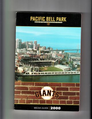 2000 San Francisco Giants Media Guide