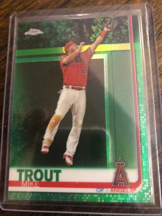 2019 Topps Chrome Mike Trout Green Refractor Sp /99