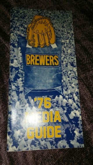 1976 Milwaukee Brewers Media Guide Hank Aaron 