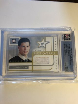 05/06 Itg Ultimate Mem 6th Ed.  First Overall Silver Jersey Sidney Crosby 4/25