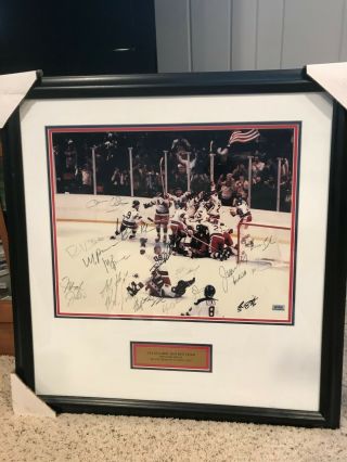 1980 Usa Olympic Hockey Team Signed Picture By Whole Team Grandstand Sports