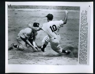Phil Rizzuto & Nellie Fox 1952 Press Photo York Yankees Chicago White Sox