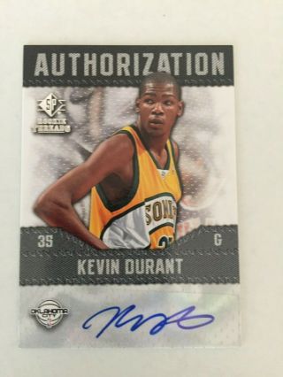 Kevin Durant 2007 - 08 Upper Deck Sp Rookie Threads Auto Rc Autograph