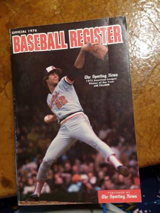 Baseball Register 1976 Edition Paperback Book By The Sporting News " Jim Palmer "