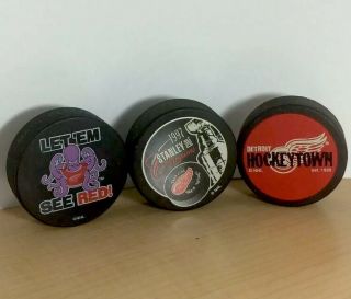 Detroit Red Wings 1997 Stanley Cup Champions Hockey Pucks Set Of 3