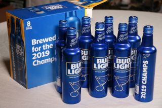 St.  Louis Blues Stanley Cup Champions Gloria Bud Light 8 Beer Bottles W Box Open