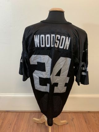 Men’s Team Nike Oakland Raiders Charles Woodson Jersey Size Large Vintage