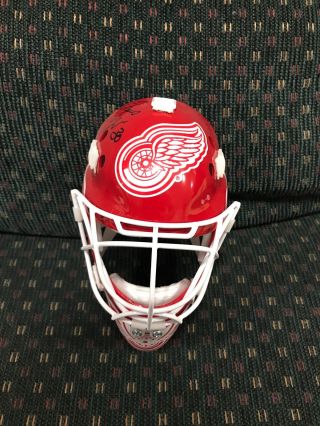 Chris Osgood Detroit Red Wings Signed Mini Goalie Mask Helmet W/display Case
