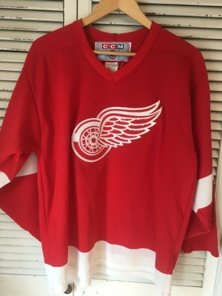 Vintage Detroit Red Wings Ccm Hockey Jersey Made In Canada Adult Medium