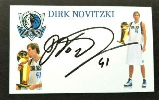 Dirk Novitzki " Dallas Mavericks " Autographed 3x5 Index Card