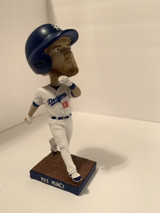 MAX MUNCY Los Angeles Dodgers Baseball Bobblehead Bobble Head Nodder 2019 SGA 2