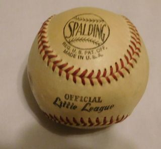 Vintage Spalding Official Little League Baseball Yarn Wound 9 Inch 5 Ounces Ll1
