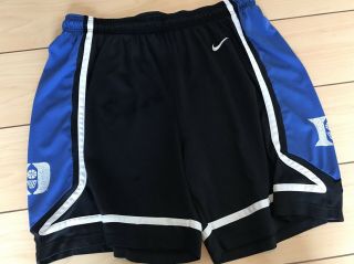 Vintage Authentic Nike Duke Blue Devils Basketball Shorts Size Large Men’s