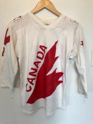 Boys Vintage Large Hockey Jersey Shirt Team Canada 1976 Canada Cup 9 Bobby Hull