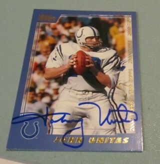 2000 Topps Johnny Unitas Hand Signed Autograph Football Card 19 Baltimore Colts