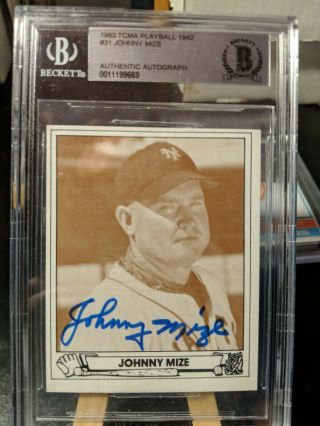 Johnny Mize Autographed 1983 1942 Play Ball Reprint Card Giants Beckett 9888013