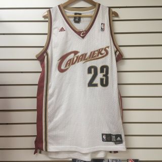 Vintage Cleveland Cavaliers Lebron James Basketball Jersey Size Large,  Length 2