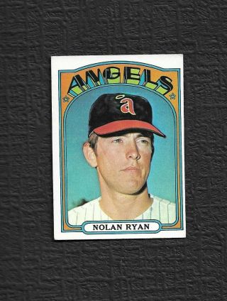 Nolan Ryan 1972 Topps Card 595 Card No Creases