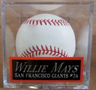SAMMY SOSA CHICAGO CUBS NAMEPLATE AUTOGRAPHED Signed Baseball Display CUBE CASE 3
