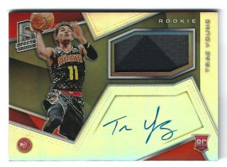 2018 - 19 Spectra Trae Young Rookie Patch Autograph 046/299 Hawks Rc Auto Rpa