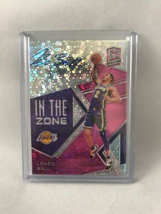 1 2018 - 19 Panini Spectra Lonzo Ball In The Zone Pink Prizm Auto D 1/25 Lakers