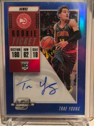 18 - 19 Contenders Optic Trae Young Blue Prizm Rookie Auto Card 01/49