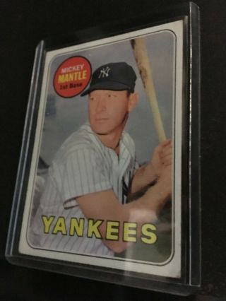 1969 Topps Mickey Mantle York Yankees 500a Baseball Card