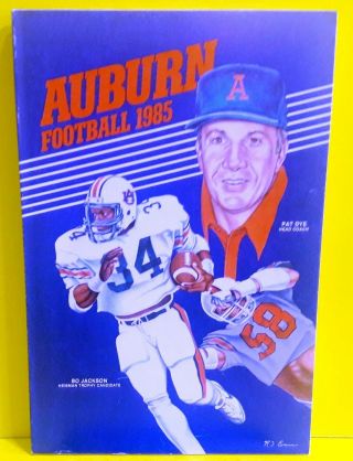 1985 Auburn University Tigers Football Media Guide Press Record Book Yearbook