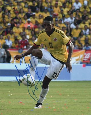 Colombia Yerry Mina Signed Autographed 8x10 Photo A2