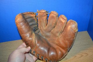Antique Wilson A2940 Fits Left Hand Baseball Mitt Glove